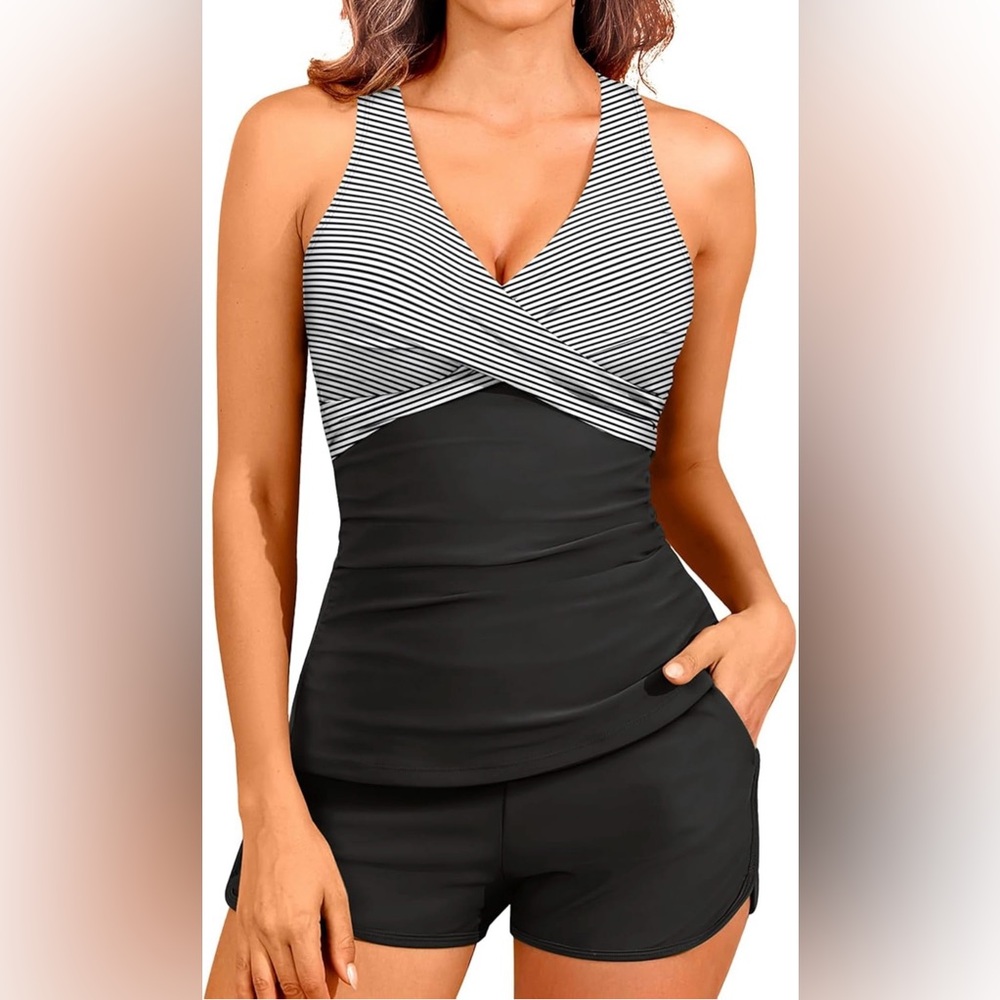 Women's Black and White Striped Swim Set M